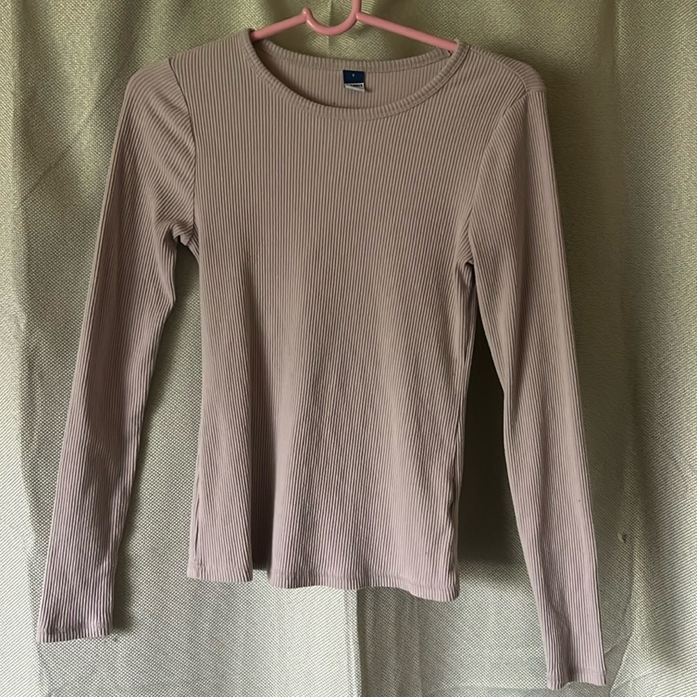 Light pink long sleeve t shirt